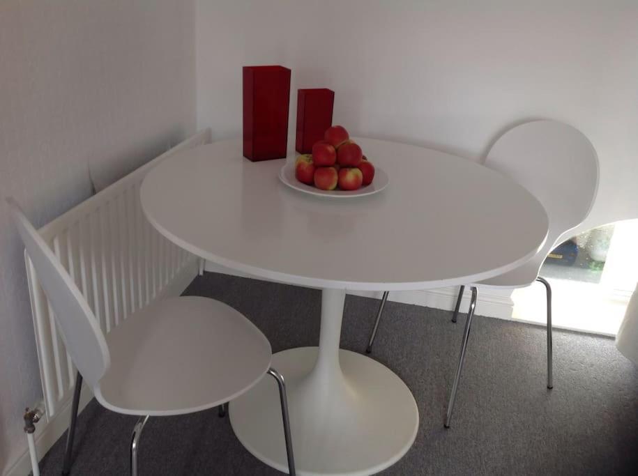 Zone 1! 2 Bed Duplex Apartment! Londra Exterior foto